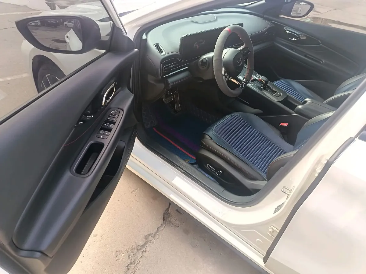 2021 GAC Trumpchi Empow 1.5T 177HP L4 7DCT,autocango,china used car exporter,china ev exporter,chinese used car exporter,chinese used ev exporter