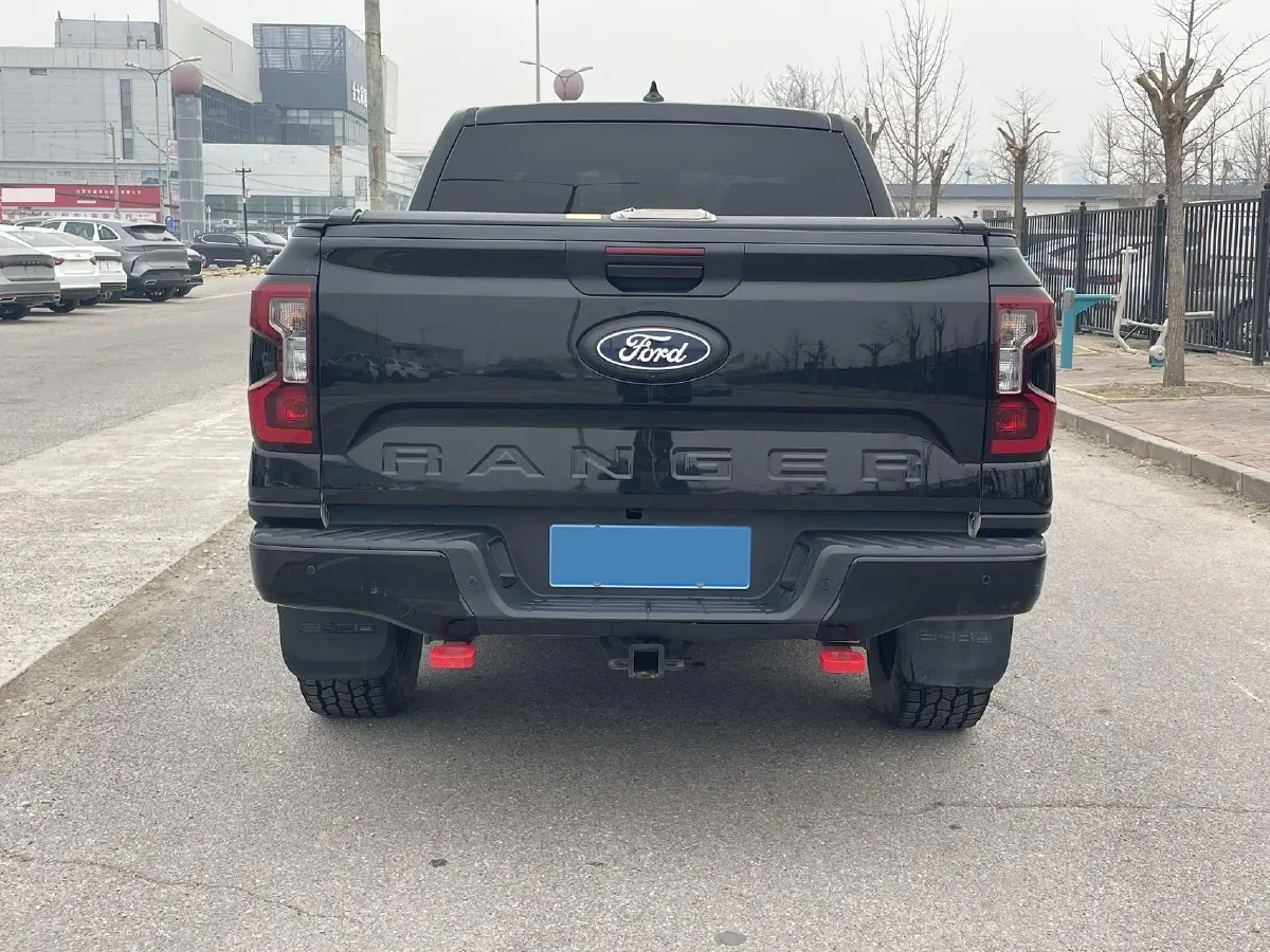 2023 Ford Ranger 2.3T 186HP L4 8AT,autocango,china used car exporter,china ev exporter,chinese used car exporter,chinese used ev exporter