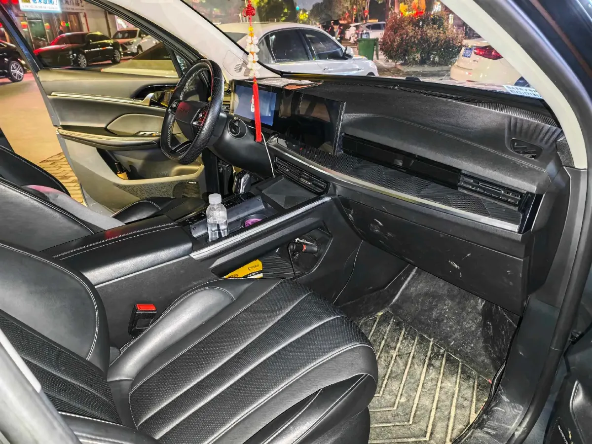 2022 Roewe RX5 MAX 1.5T 181HP L4 6AT,autocango,china used car exporter,china ev exporter,chinese used car exporter,chinese used ev exporter