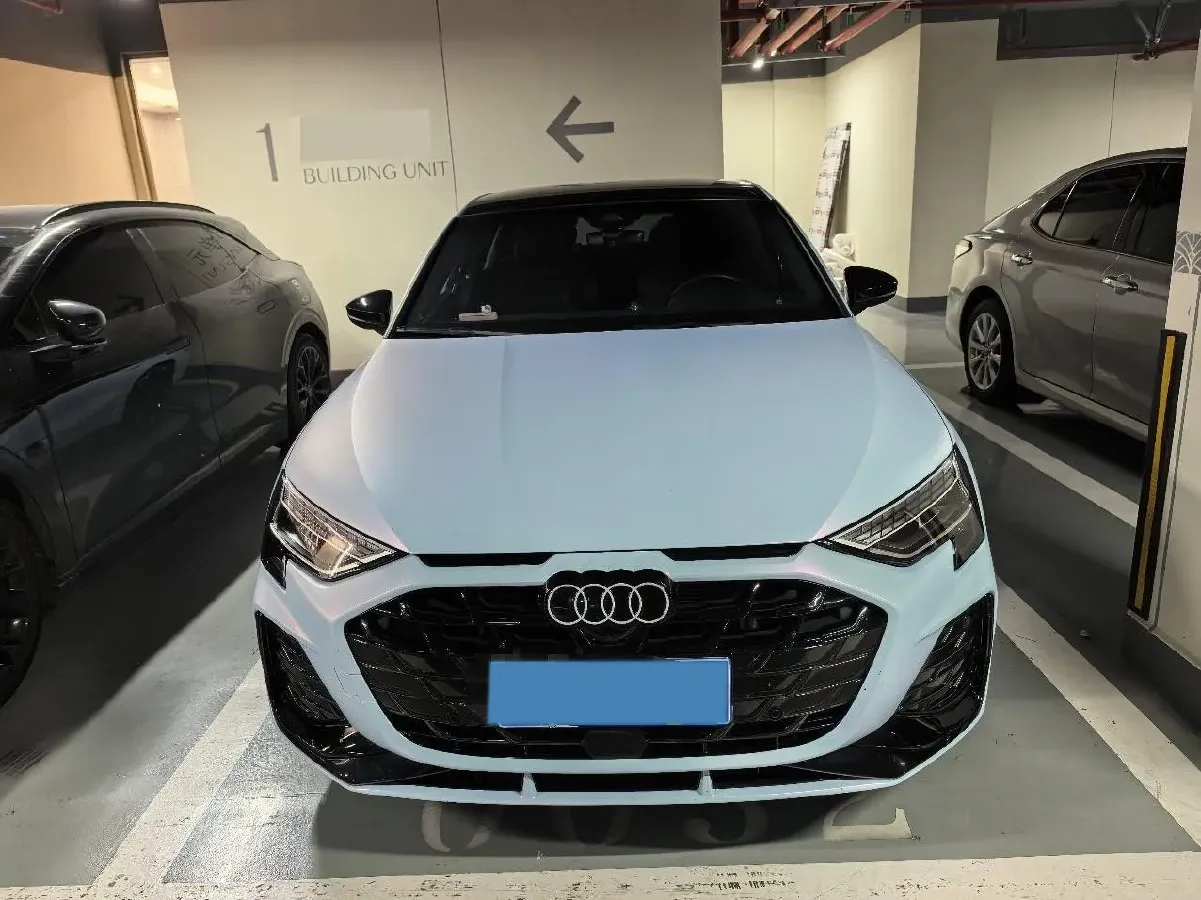 2025 Audi A3 1.5T 160HP L4 7DCT,autocango,china used car exporter,china ev exporter,chinese used car exporter,chinese used ev exporter