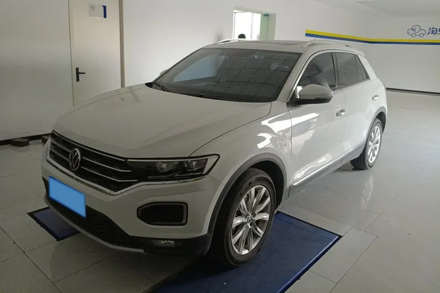 2022 Volkswagen T-Roc 1.4T 150HP L4 7DCT,autocango,china used car exporter,china ev exporter,chinese used car exporter,chinese used ev exporter