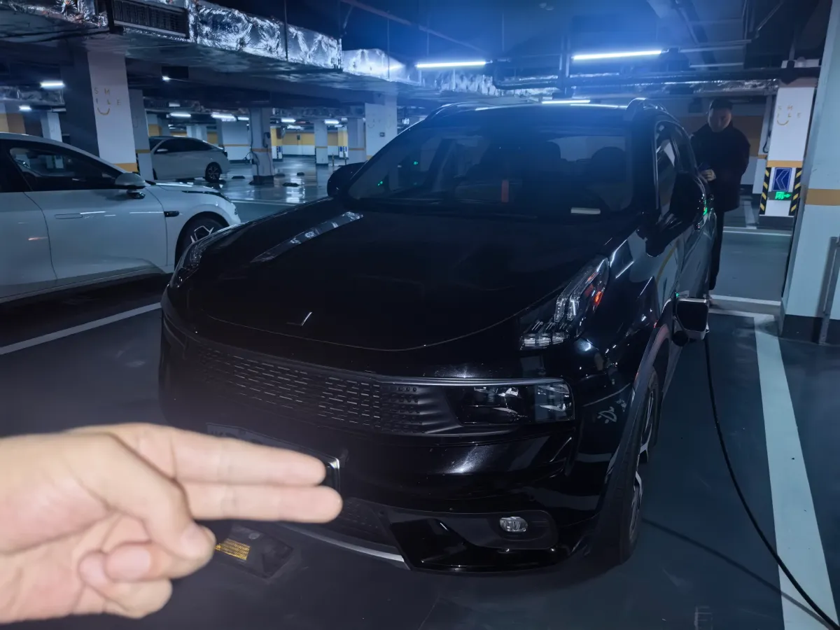 2018 Isuzu Mu-X 1.9T 163HP L4 6AT,autocango,china used car exporter,china ev exporter,chinese used car exporter,chinese used ev exporter