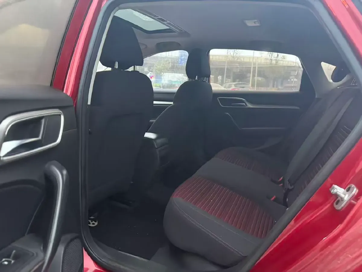 2018 MG MG6 1.5T 169HP L4 7DCT,autocango,china used car exporter,china ev exporter,chinese used car exporter,chinese used ev exporter