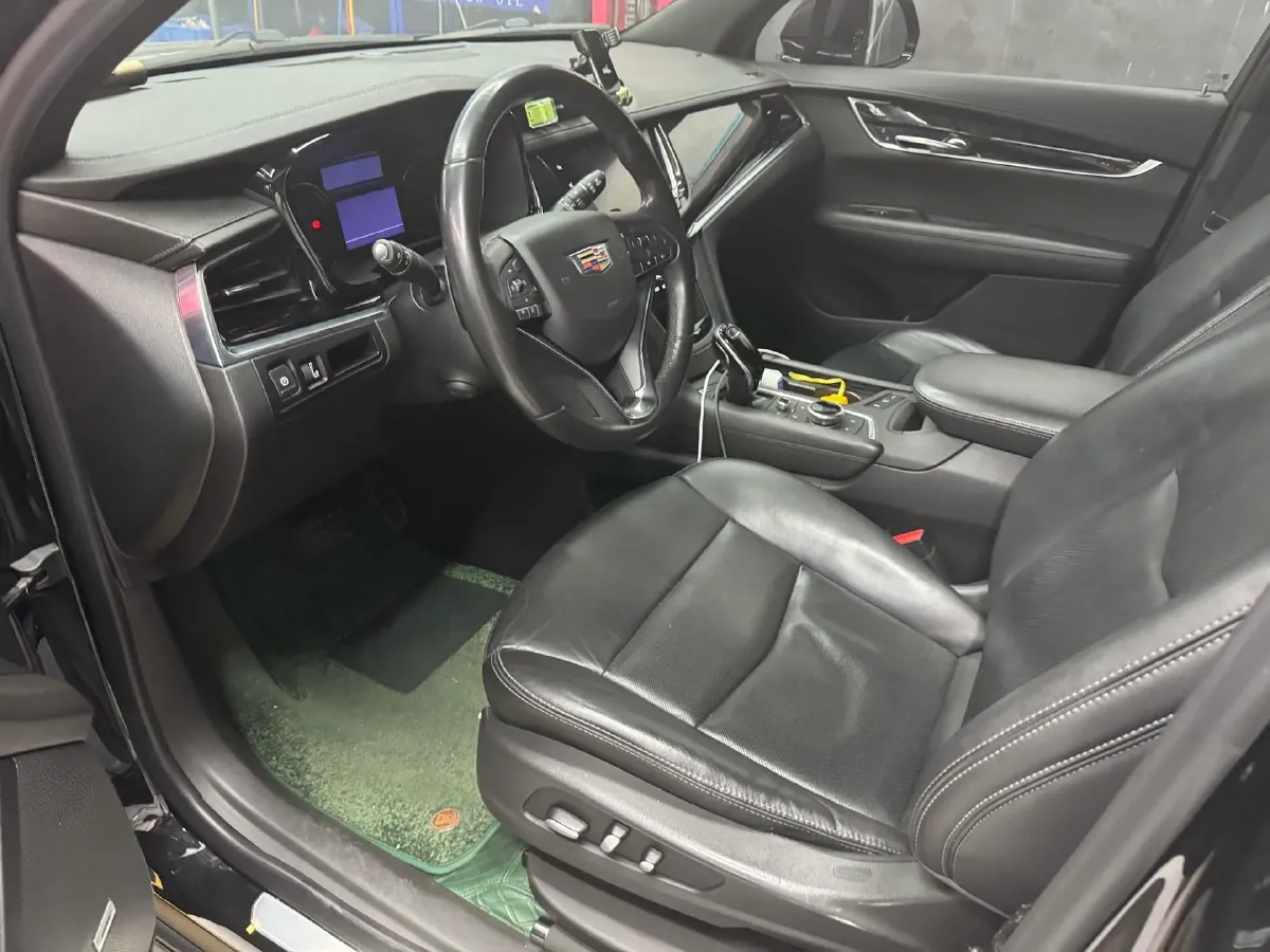 2020 Cadillac XT6 2.0T 237HP L4 9AT,autocango,china used car exporter,china ev exporter,chinese used car exporter,chinese used ev exporter