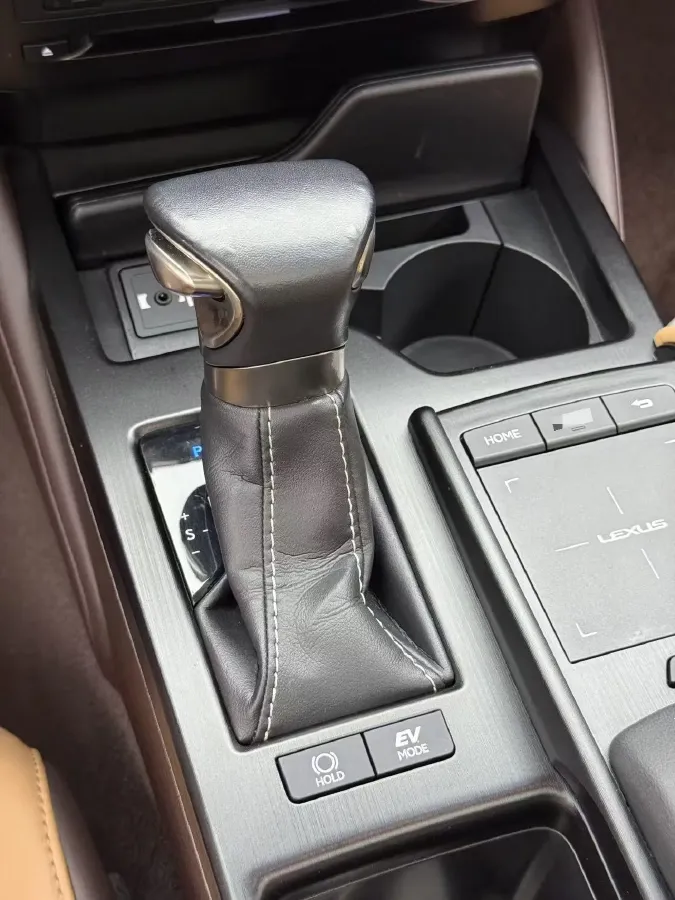 2018 Lexus ES 2.5L 178HP L4 E-CVT Hybrid,autocango,china used car exporter,china ev exporter,chinese used car exporter,chinese used ev exporter