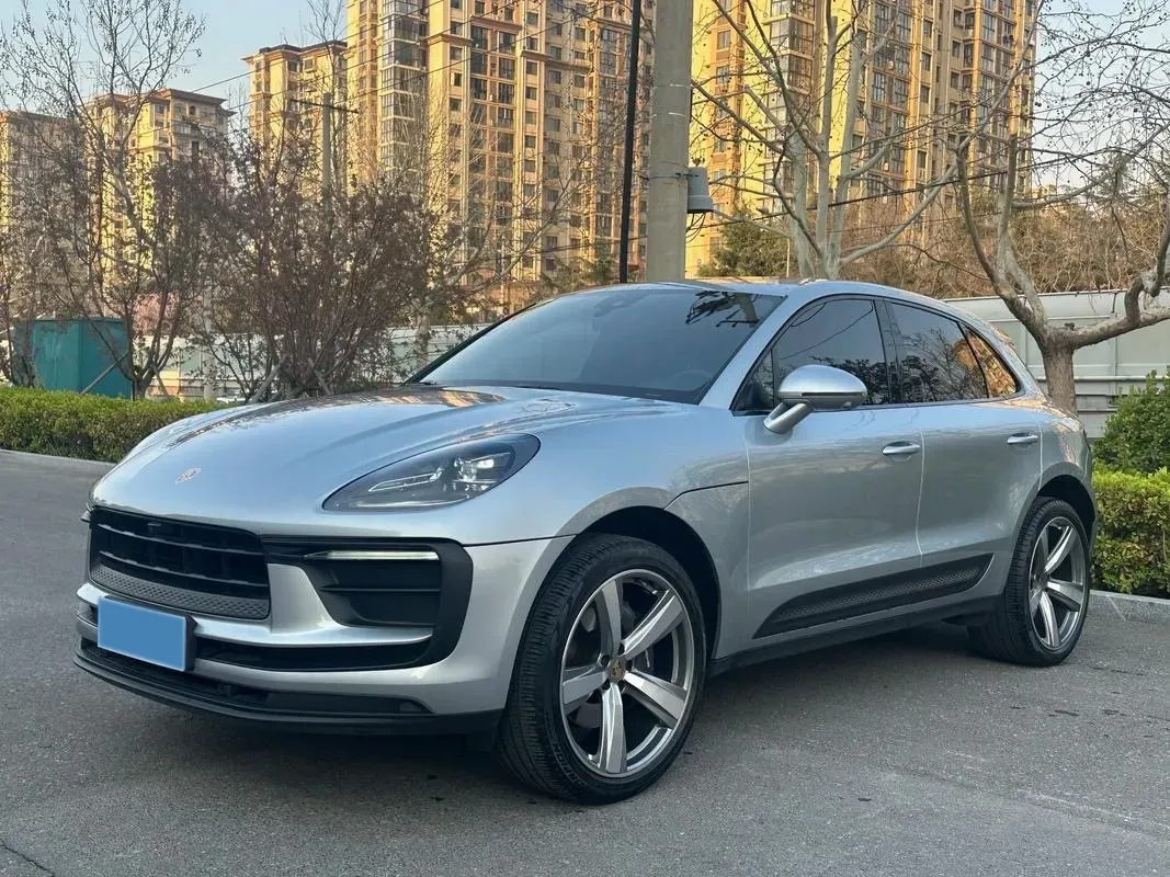 2021 Porsche Macan 2.0T 252HP L4 7DCT,autocango,china used car exporter,china ev exporter,chinese used car exporter,chinese used ev exporter
