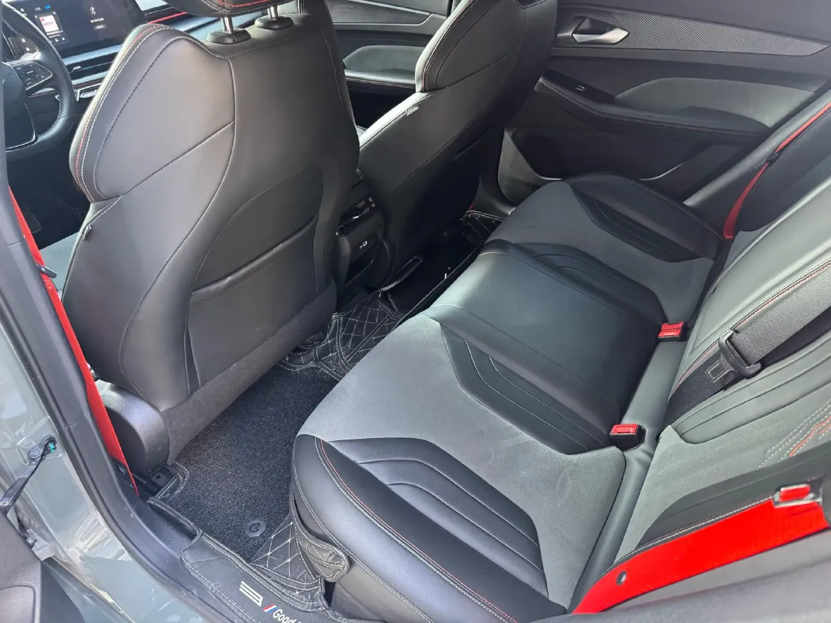 2022 Geely Binray 1.5T 181HP L4 7DCT,autocango,china used car exporter,china ev exporter,chinese used car exporter,chinese used ev exporter