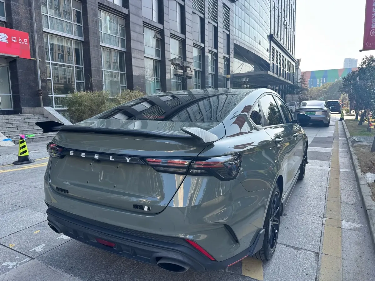 2022 Geely Binray 1.5T 181HP L4 7DCT,autocango,china used car exporter,china ev exporter,chinese used car exporter,chinese used ev exporter