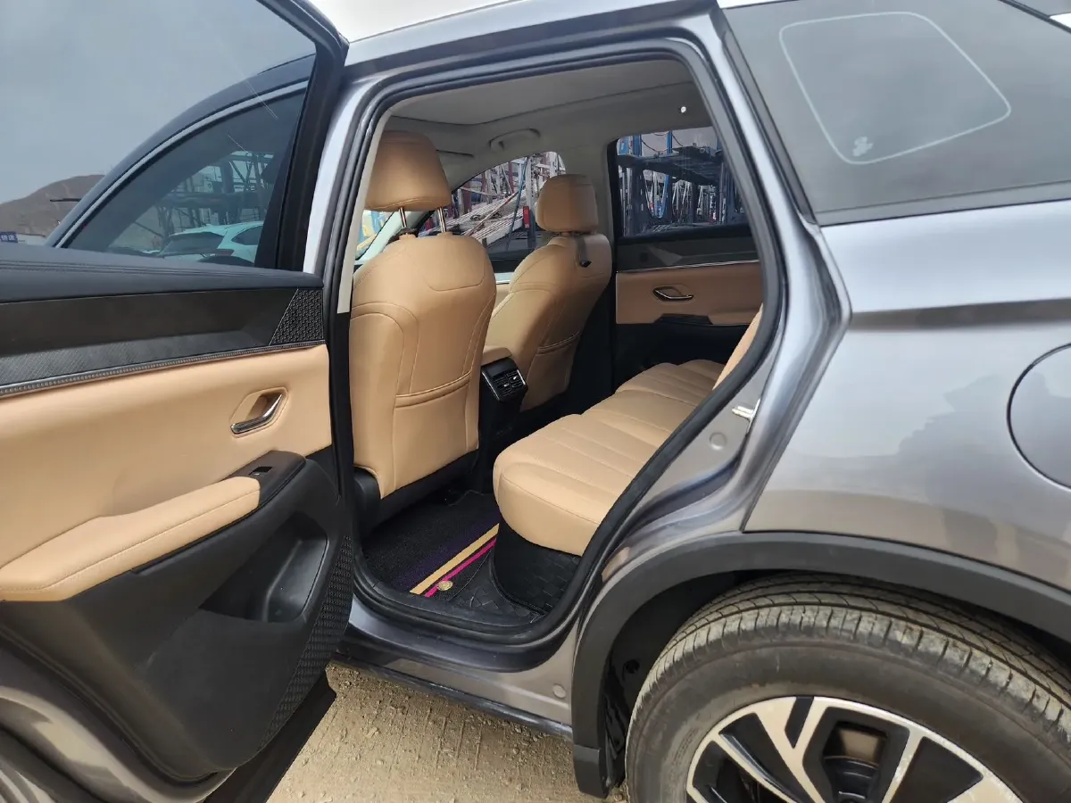 2025 BYD Song Pro 1.5L 101HP L4 E-CVT PHEV 18.3KWH,autocango,china used car exporter,china ev exporter,chinese used car exporter,chinese used ev exporter