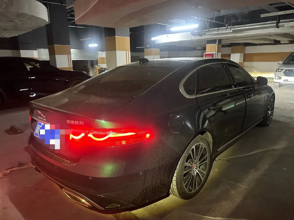2025 Jaguar XFL 2.0T 250HP L4 8AT,autocango,china used car exporter,china ev exporter,chinese used car exporter,chinese used ev exporter
