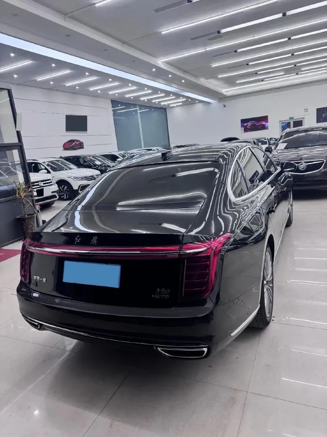 2020 HongQi H9 2.0T 252HP L4 7DCT,autocango,china used car exporter,china ev exporter,chinese used car exporter,chinese used ev exporter