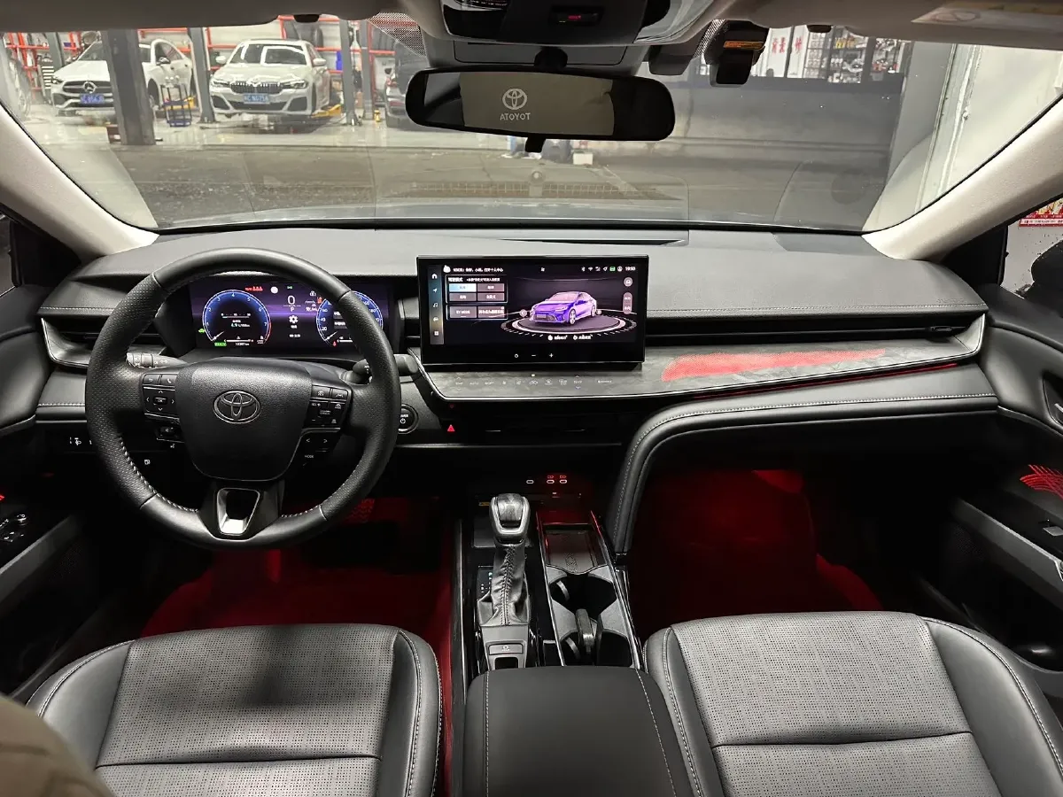 2025 Toyota Camry 2.0L 152HP L4 E-CVT Hybrid,autocango,china used car exporter,china ev exporter,chinese used car exporter,chinese used ev exporter