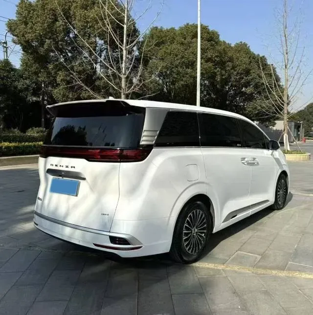 2024 Denza D9 1.5T 139HP L4 E-CVT PHEV 40KWH,autocango,china used car exporter,china ev exporter,chinese used car exporter,chinese used ev exporter