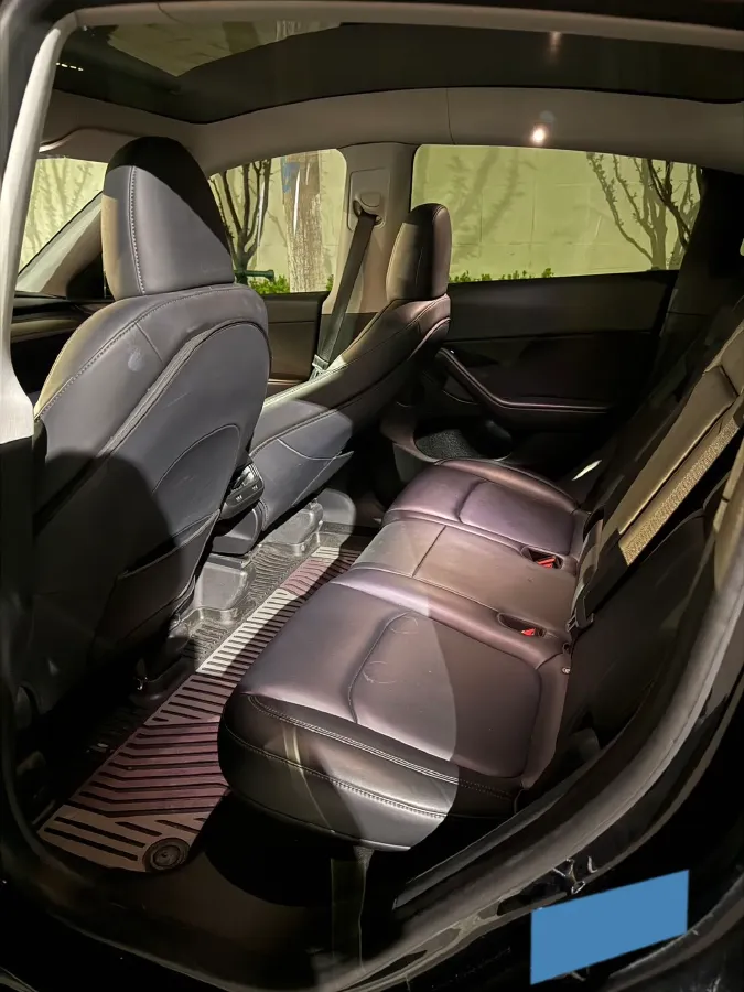 2022 Tesla Model Y BEV 60KWH,autocango,china used car exporter,china ev exporter,chinese used car exporter,chinese used ev exporter