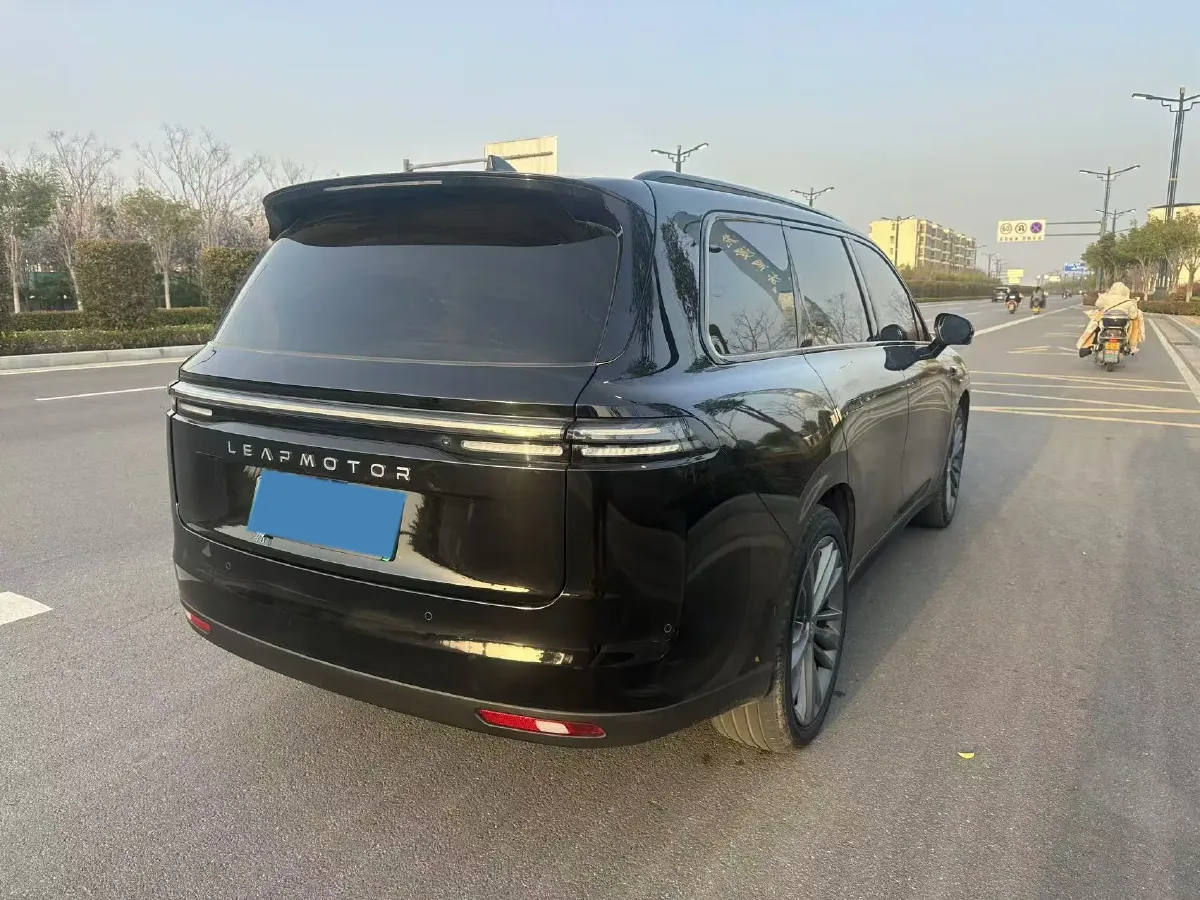 2025 LinkTour E-M8 BEV 65KWH,autocango,china used car exporter,china ev exporter,chinese used car exporter,chinese used ev exporter