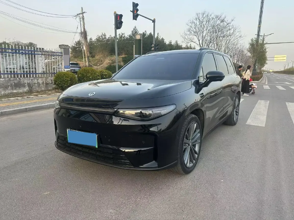 2025 LinkTour E-M8 BEV 65KWH,autocango,china used car exporter,china ev exporter,chinese used car exporter,chinese used ev exporter