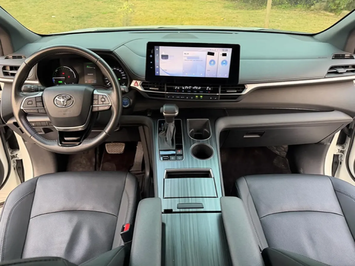 2021 Toyota Sienna 2.5L 192HP L4 E-CVT Hybrid,autocango,china used car exporter,china ev exporter,chinese used car exporter,chinese used ev exporter