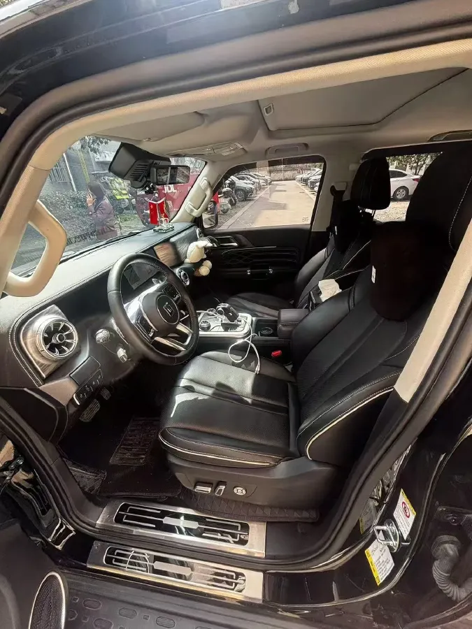 2024 Tank 300 2.0T 227HP L4 8AT,autocango,china used car exporter,china ev exporter,chinese used car exporter,chinese used ev exporter