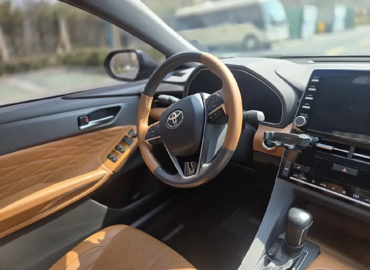 2021 Toyota Avalon 2.5L 209HP L4 8AT,autocango,china used car exporter,china ev exporter,chinese used car exporter,chinese used ev exporter