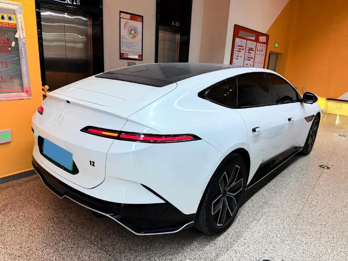 2024 Avatr 12 BEV 94.5KWH,autocango,china used car exporter,china ev exporter,chinese used car exporter,chinese used ev exporter