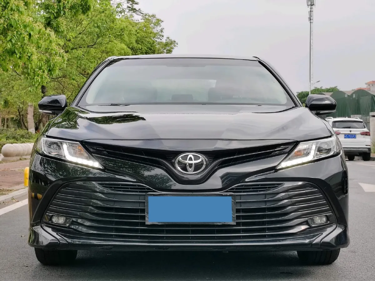 2018 Toyota Camry 2.0L 167HP L4 6AT,autocango,china used car exporter,china ev exporter,chinese used car exporter,chinese used ev exporter