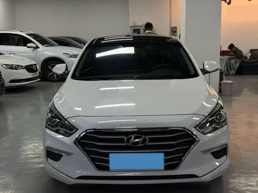 2017 Hyundai Mistra 1.8L 143HP L4 6AT,autocango,china used car exporter,china ev exporter,chinese used car exporter,chinese used ev exporter