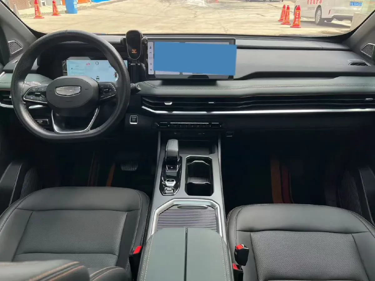 2023 Geely Okavango L 2.0T 218HP L4 7DCT,autocango,china used car exporter,china ev exporter,chinese used car exporter,chinese used ev exporter