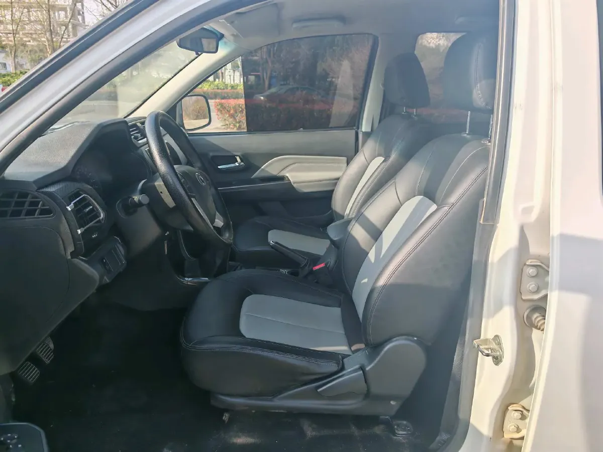 2023 Great Wall Wingle 5 2.4L 160HP L4 5MT,autocango,china used car exporter,china ev exporter,chinese used car exporter,chinese used ev exporter