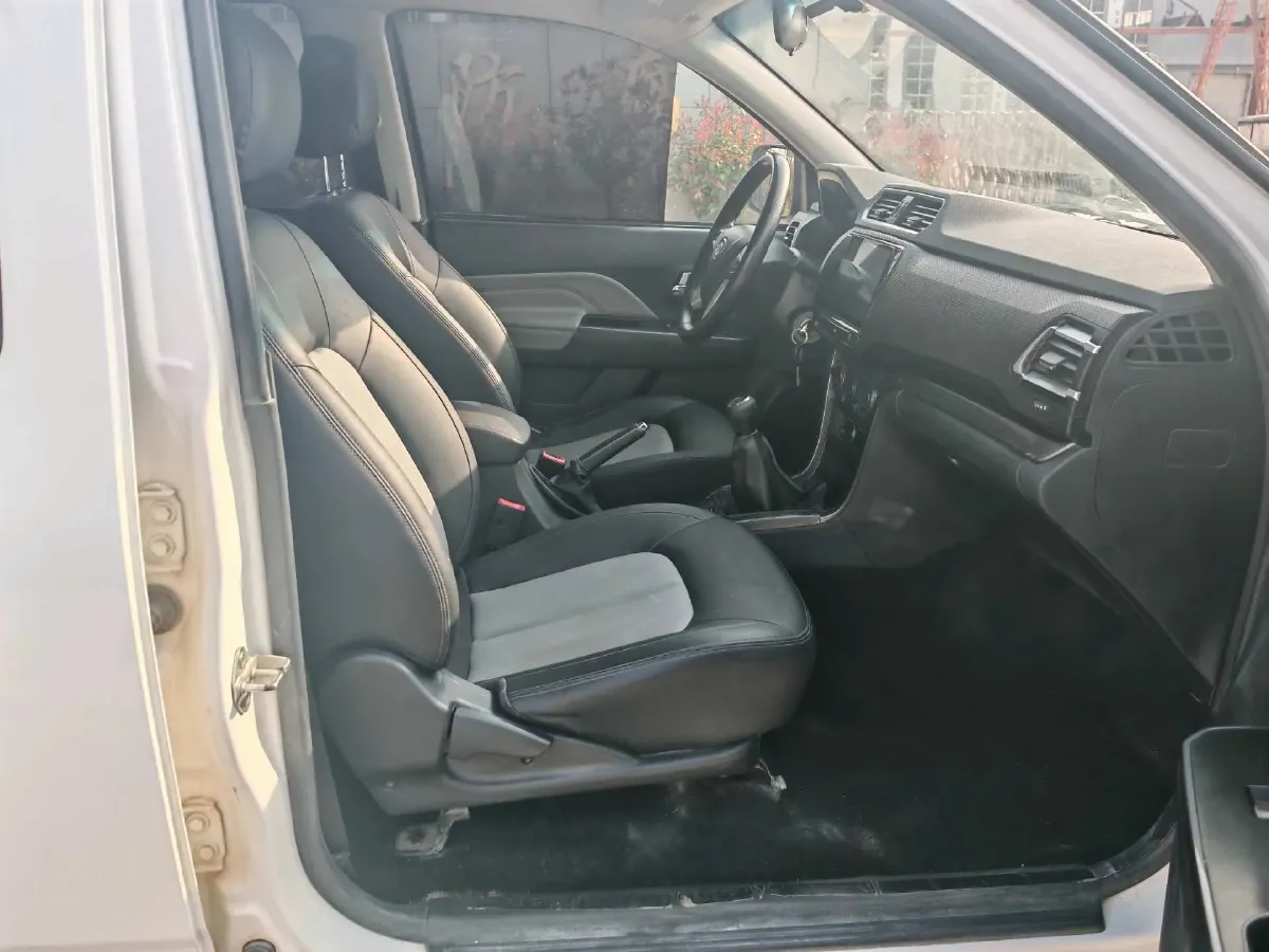 2023 Great Wall Wingle 5 2.4L 160HP L4 5MT,autocango,china used car exporter,china ev exporter,chinese used car exporter,chinese used ev exporter