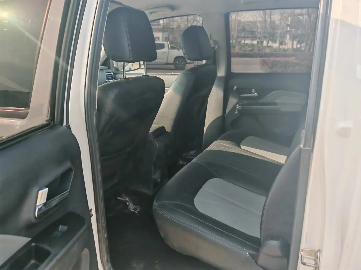 2023 Great Wall Wingle 5 2.4L 160HP L4 5MT,autocango,china used car exporter,china ev exporter,chinese used car exporter,chinese used ev exporter