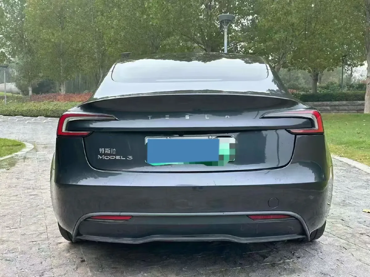 2025 Tesla Model 3 BEV 62.5KWH,autocango,china used car exporter,china ev exporter,chinese used car exporter,chinese used ev exporter