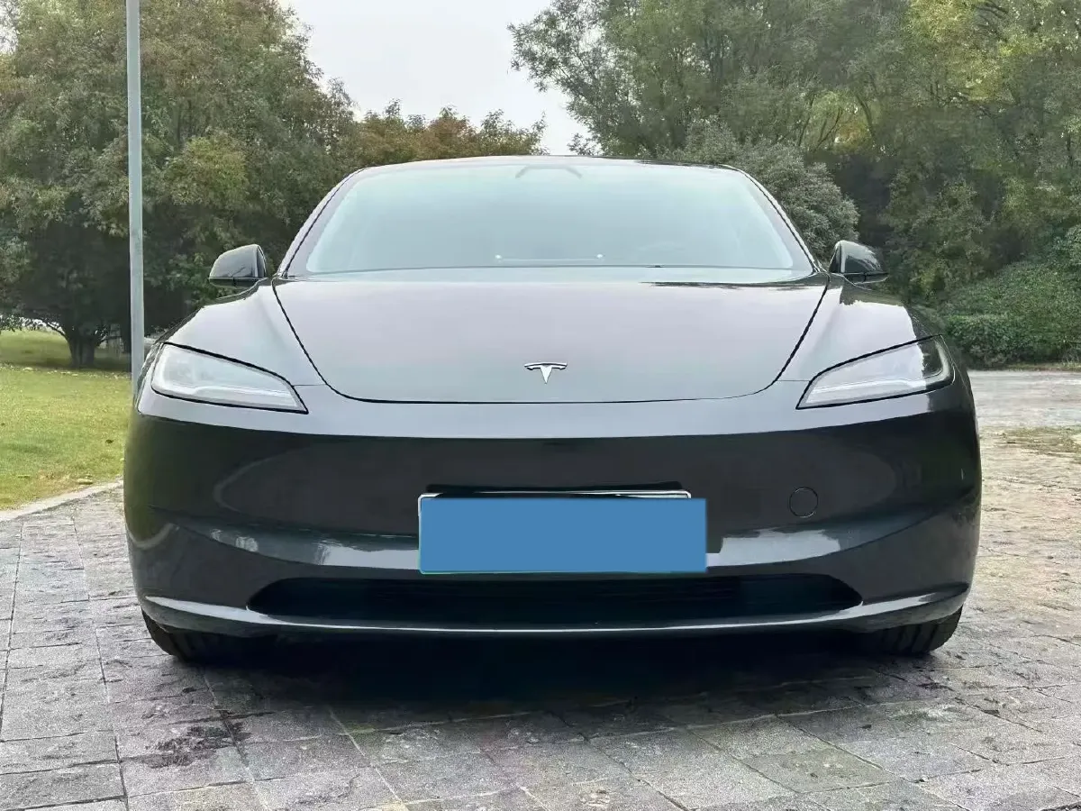 2025 Tesla Model 3 BEV 62.5KWH,autocango,china used car exporter,china ev exporter,chinese used car exporter,chinese used ev exporter