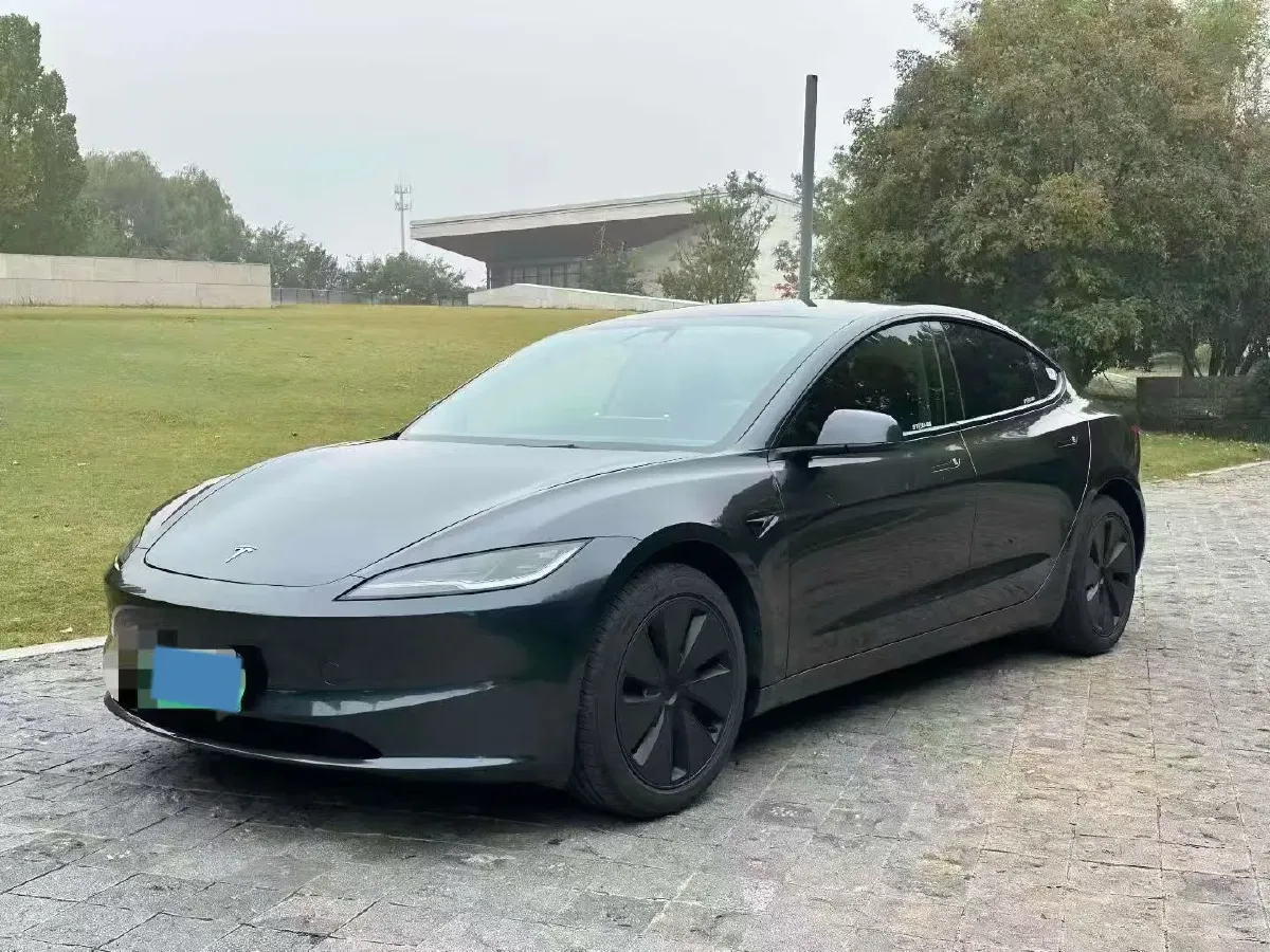 2025 Tesla Model 3 BEV 62.5KWH,autocango,china used car exporter,china ev exporter,chinese used car exporter,chinese used ev exporter