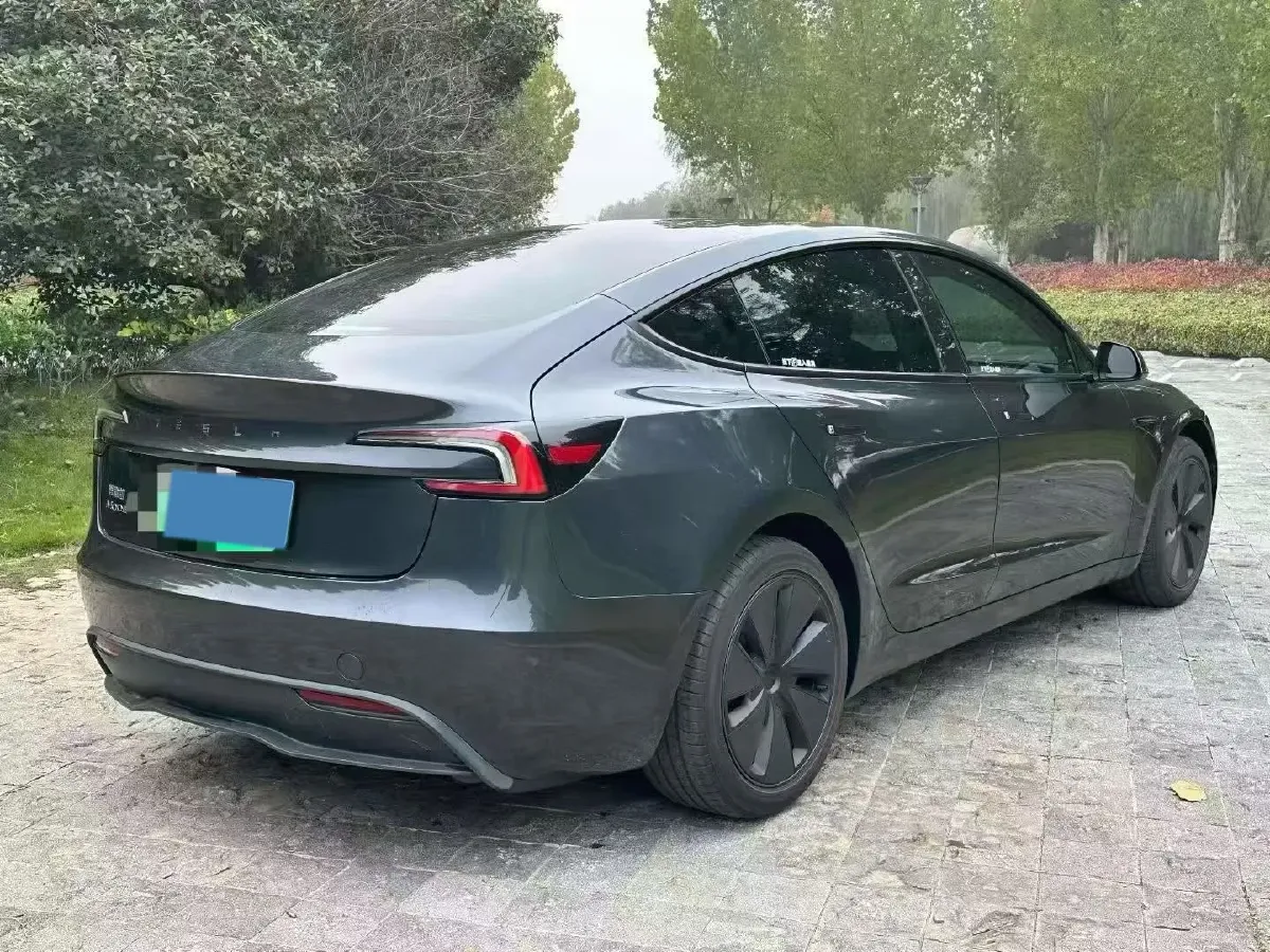 2025 Tesla Model 3 BEV 62.5KWH,autocango,china used car exporter,china ev exporter,chinese used car exporter,chinese used ev exporter
