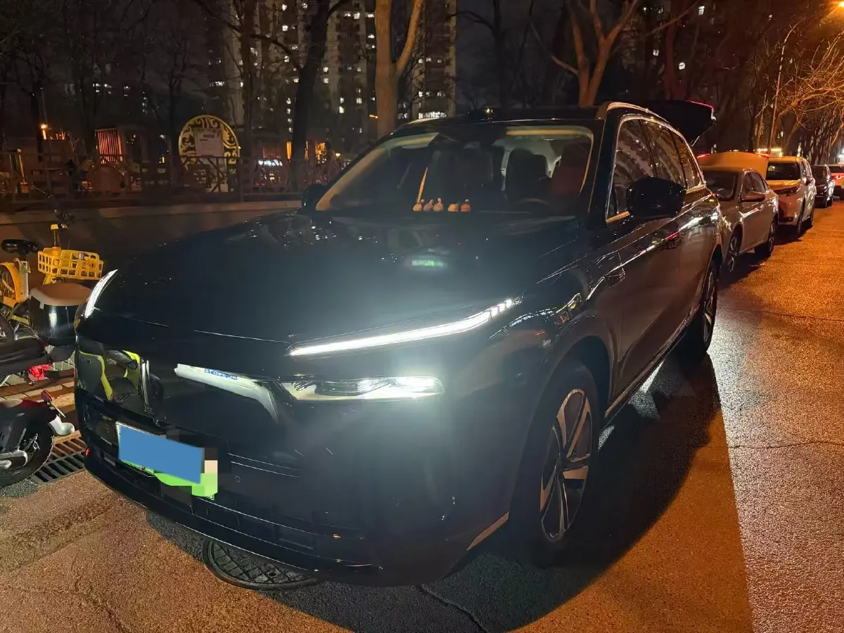2025 WEY BlueMountain 1.5T 170HP L4 4DHT PHEV 44.5KWH,autocango,china used car exporter,china ev exporter,chinese used car exporter,chinese used ev exporter
