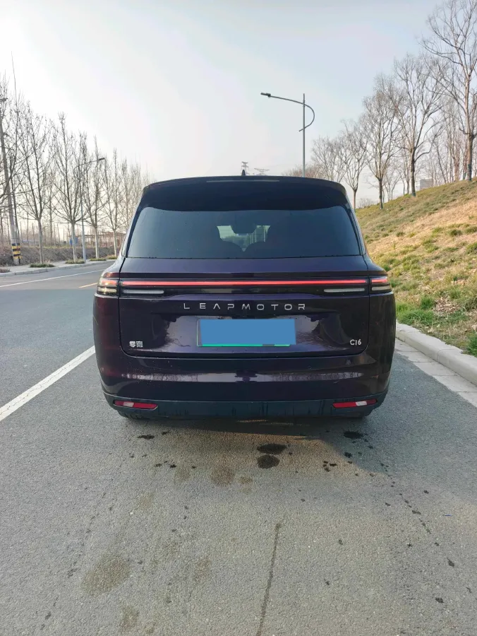 2024 Leapmotor C16 1.5L 95HP L4 REEV 28.4KWH,autocango,china used car exporter,china ev exporter,chinese used car exporter,chinese used ev exporter