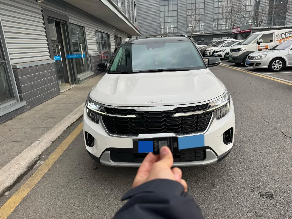 2023 Kia Seltos 1.5L 115HP L4 CVT,autocango,china used car exporter,china ev exporter,chinese used car exporter,chinese used ev exporter