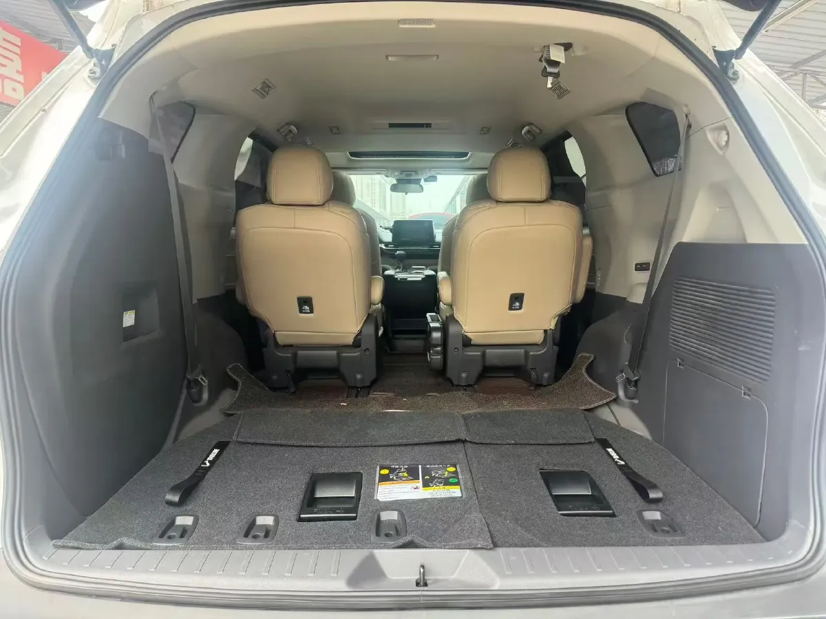 2021 Toyota Sienna 2.5L 192HP L4 E-CVT Hybrid,autocango,china used car exporter,china ev exporter,chinese used car exporter,chinese used ev exporter