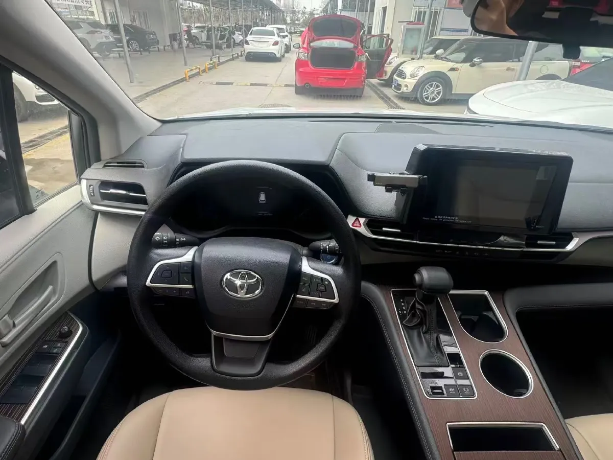 2021 Toyota Sienna 2.5L 192HP L4 E-CVT Hybrid,autocango,china used car exporter,china ev exporter,chinese used car exporter,chinese used ev exporter