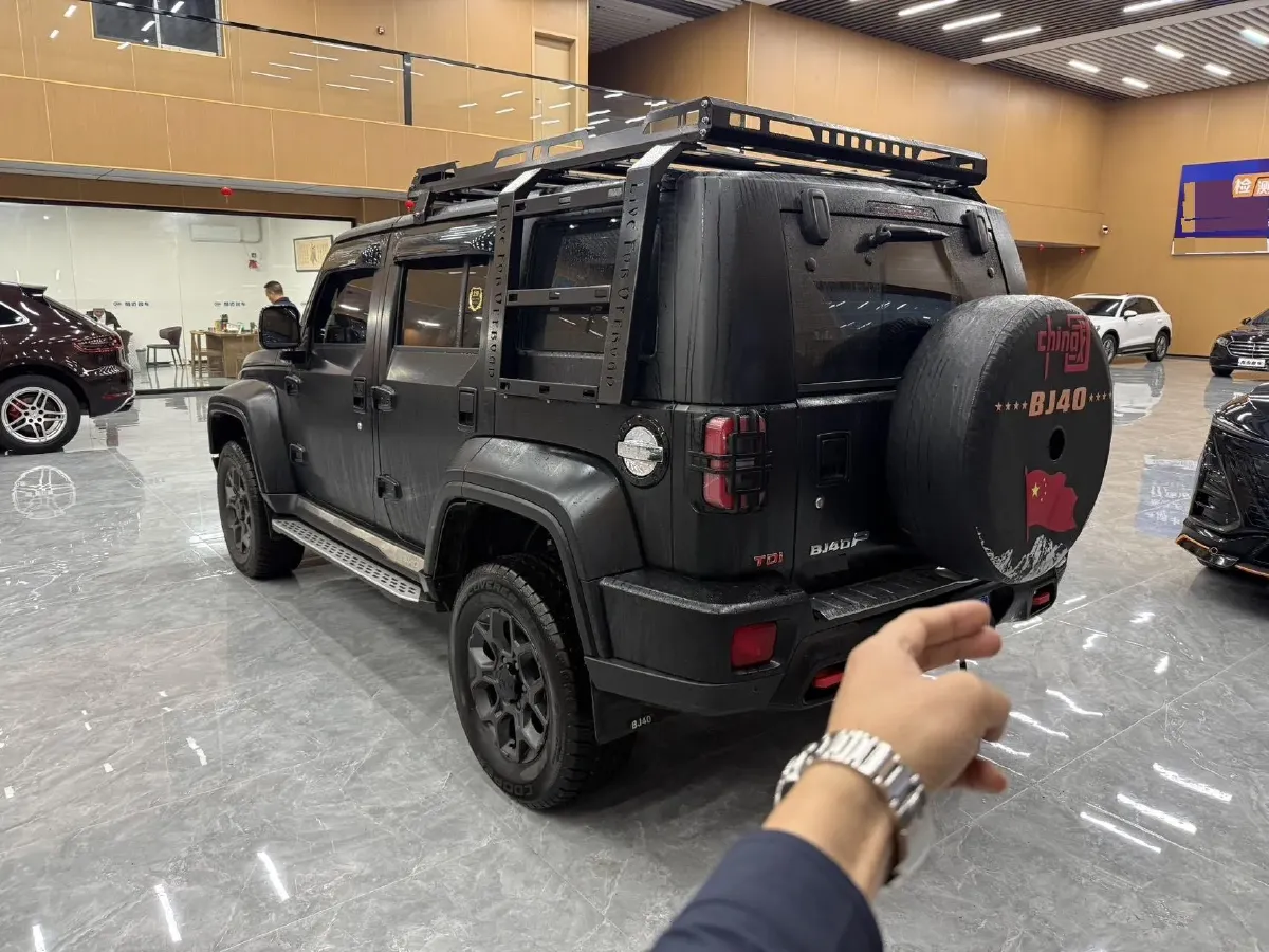 2024 Beijing BJ40 2.0T 163HP L4 8AT,autocango,china used car exporter,china ev exporter,chinese used car exporter,chinese used ev exporter