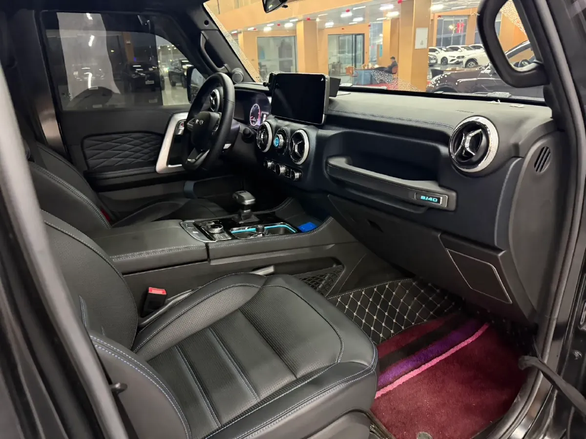 2024 Beijing BJ40 2.0T 163HP L4 8AT,autocango,china used car exporter,china ev exporter,chinese used car exporter,chinese used ev exporter