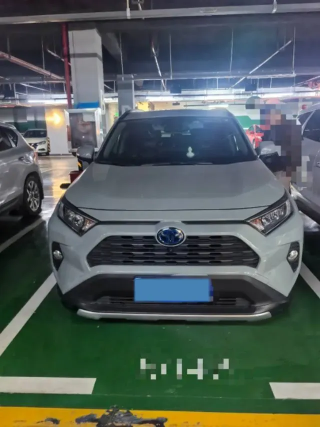 2020 Toyota RAV4 2.5L 178HP L4 E-CVT Hybrid,autocango,china used car exporter,china ev exporter,chinese used car exporter,chinese used ev exporter