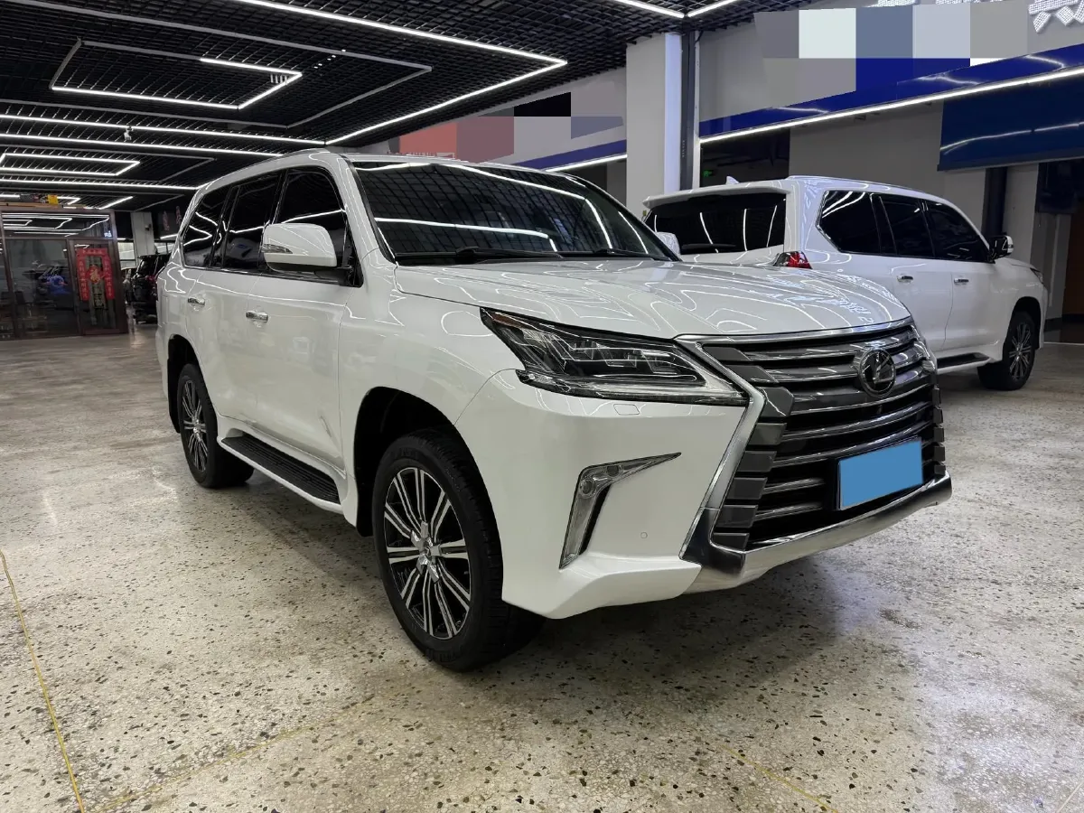 2017 Lexus LX 5.7L 367HP V8 8AT,autocango,china used car exporter,china ev exporter,chinese used car exporter,chinese used ev exporter