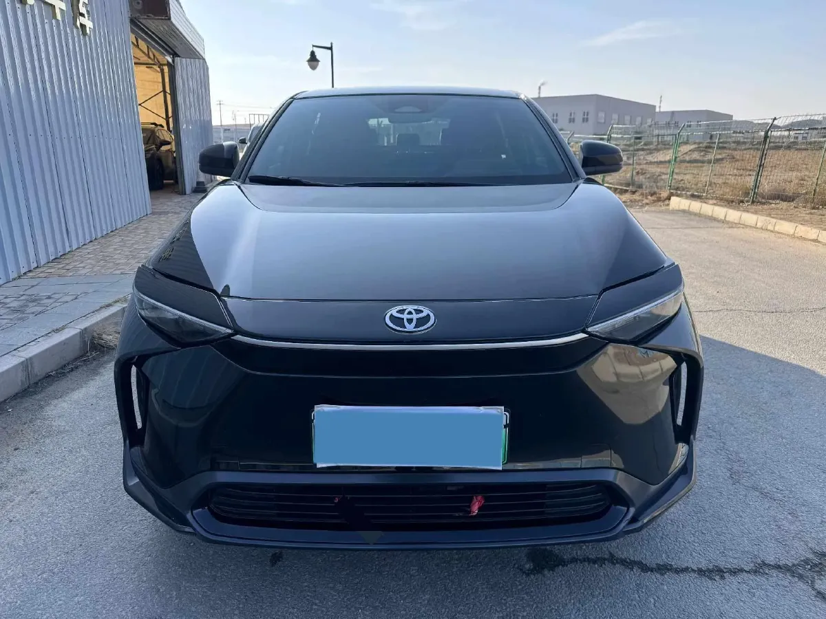 2022 Toyota bZ4X BEV 50.3KWH,autocango,china used car exporter,china ev exporter,chinese used car exporter,chinese used ev exporter