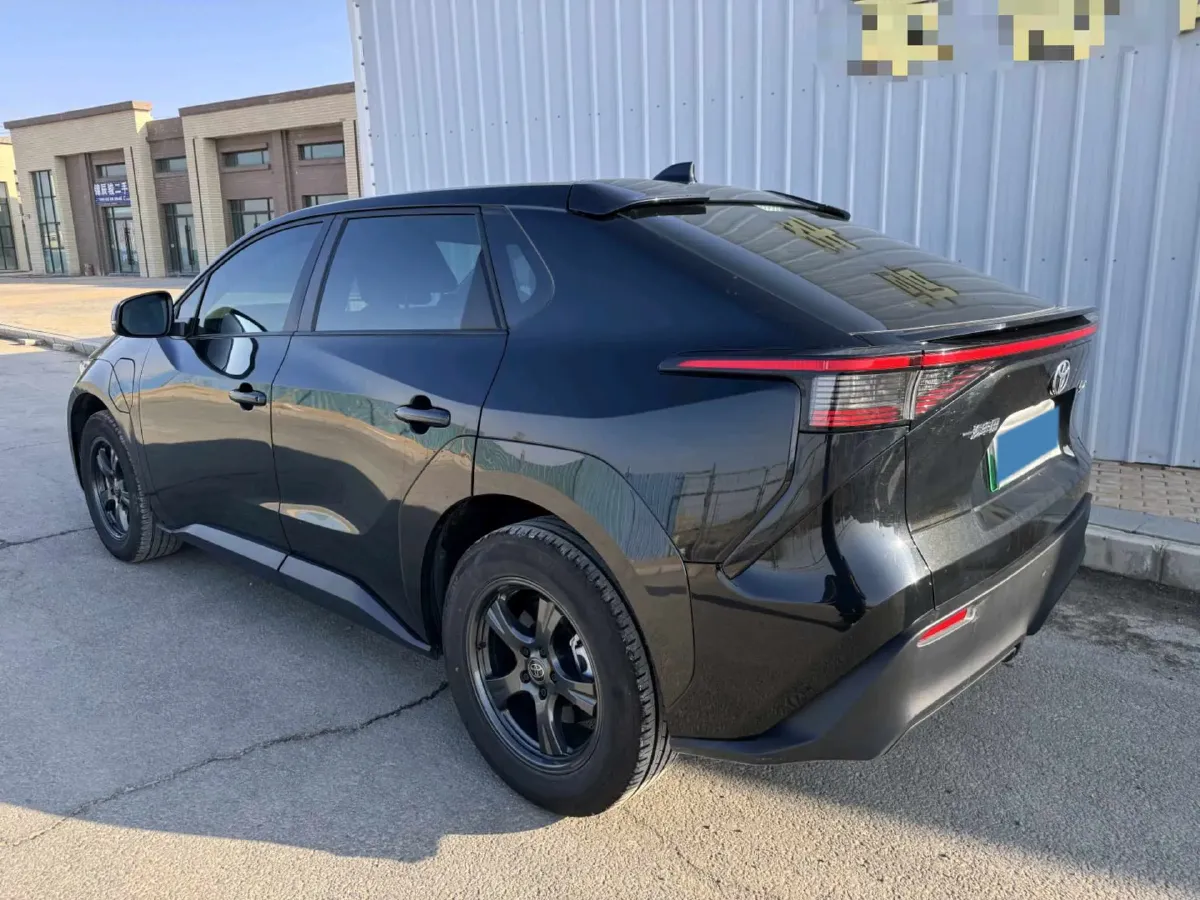 2022 Toyota bZ4X BEV 50.3KWH,autocango,china used car exporter,china ev exporter,chinese used car exporter,chinese used ev exporter