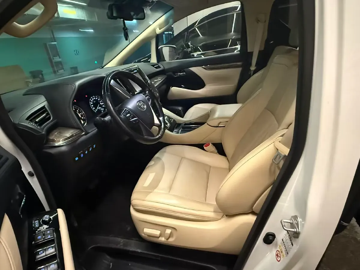 2018 Toyota Alphard 3.5L 301HP V6 8AT,autocango,china used car exporter,china ev exporter,chinese used car exporter,chinese used ev exporter