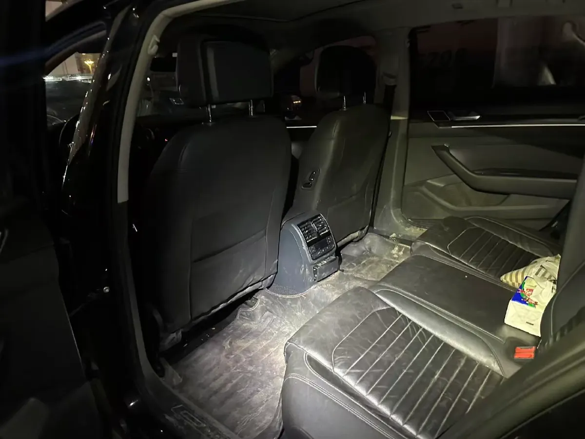 2019 Volkswagen Magotan 2.0T 186HP L4 7DCT,autocango,china used car exporter,china ev exporter,chinese used car exporter,chinese used ev exporter