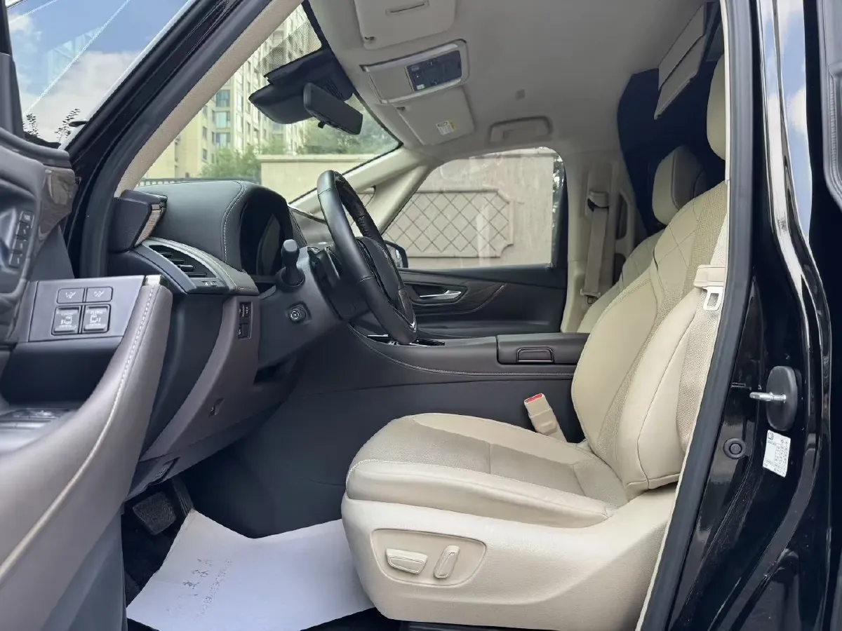 2024 Toyota Vellfire 2.5L 190HP L4 E-CVT Hybrid,autocango,china used car exporter,china ev exporter,chinese used car exporter,chinese used ev exporter