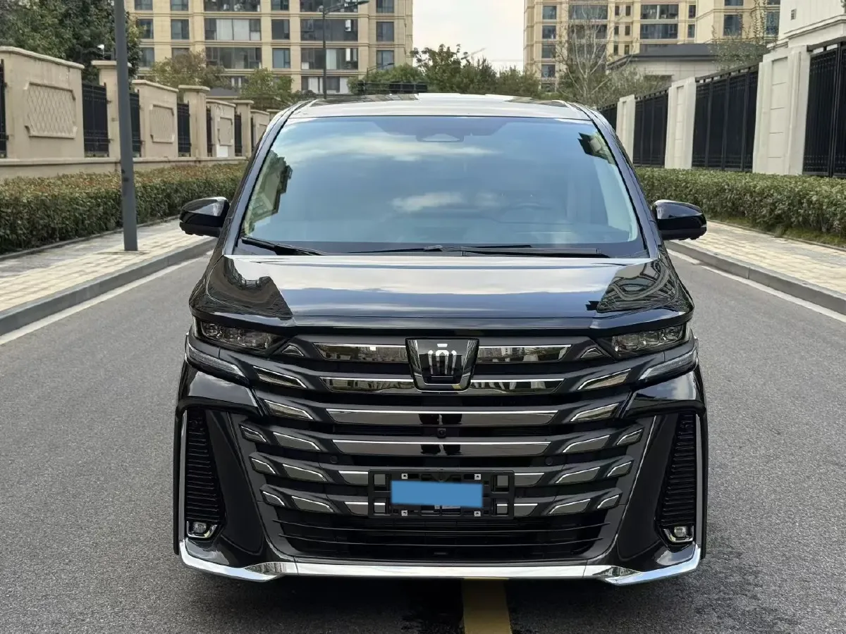 2024 Toyota Vellfire 2.5L 190HP L4 E-CVT Hybrid,autocango,china used car exporter,china ev exporter,chinese used car exporter,chinese used ev exporter