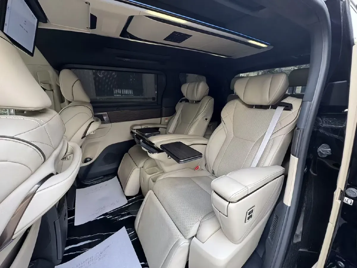 2024 Toyota Vellfire 2.5L 190HP L4 E-CVT Hybrid,autocango,china used car exporter,china ev exporter,chinese used car exporter,chinese used ev exporter